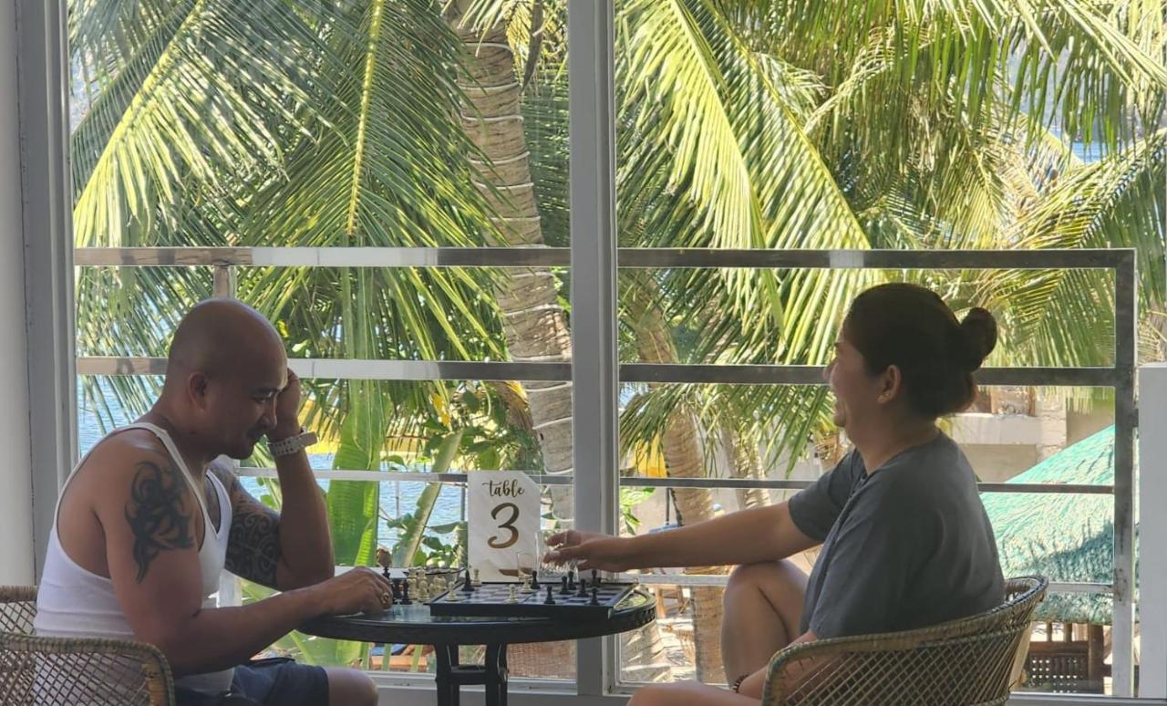 The Philip Ann Resort Мабини Екстериор снимка